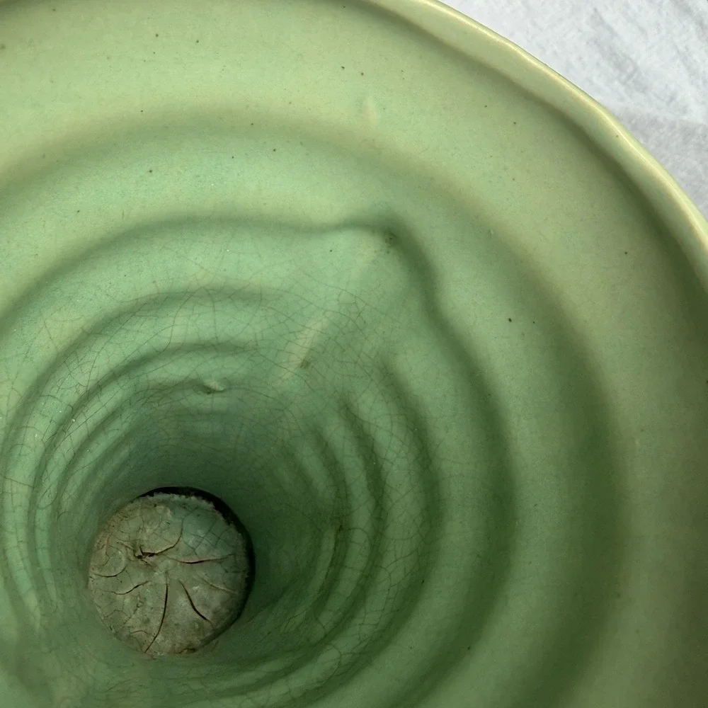 Vintage 1930 Brush McCoy Pottery Rings and Leaves Banded Green Vase 528 Art Deco